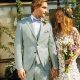 pan młody w garniturze ślubnym, w kamizelce, w muszce, w koszuli białej. Kolekcja Wilvorst Green Wedding 2024